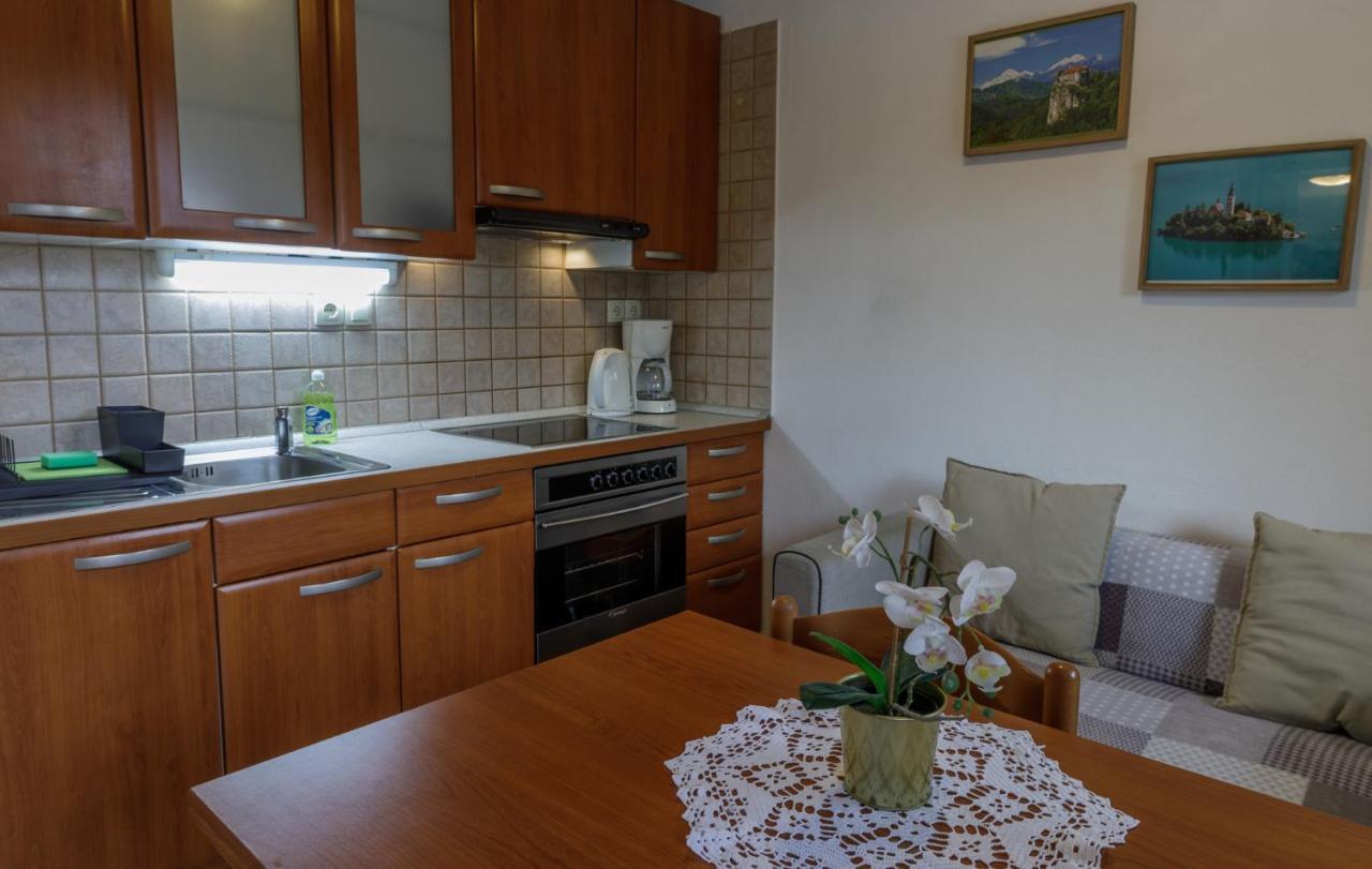 Lake House Sebanc Блед Экстерьер фото